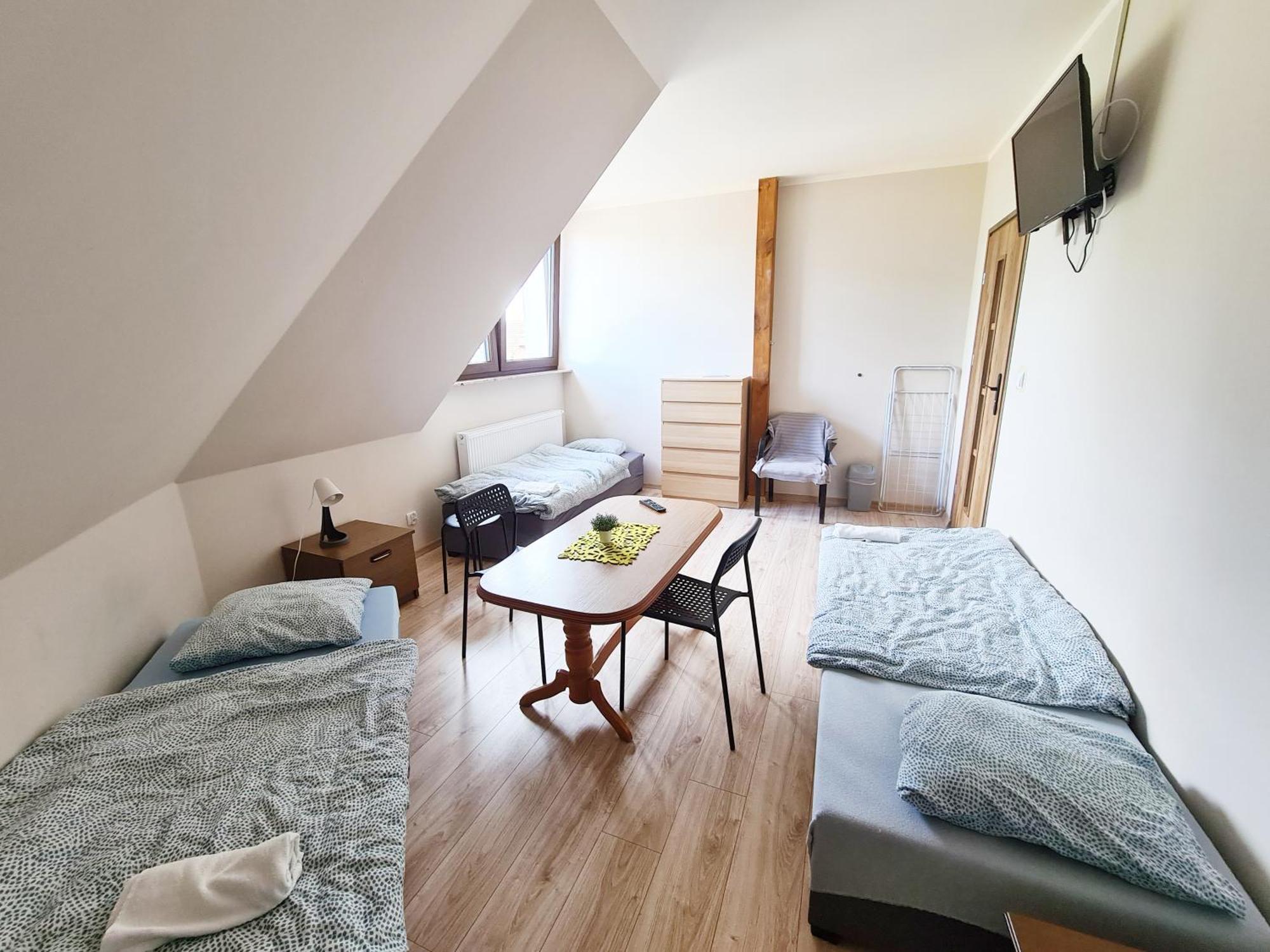 W20 Hostel Goledzinow Bagian luar foto